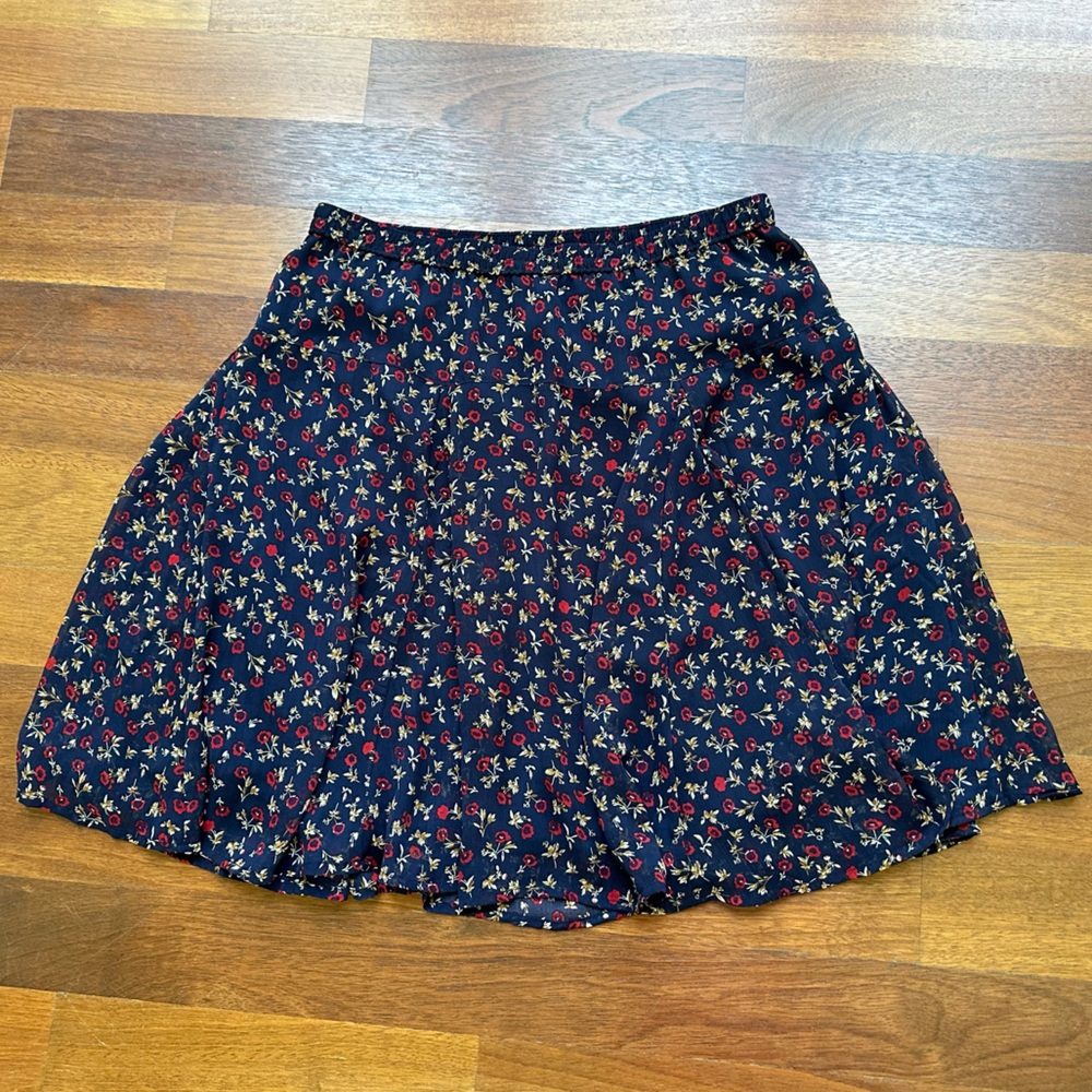 Old Navy Navy Floral Skater Skirt with Red and Cream Accents
